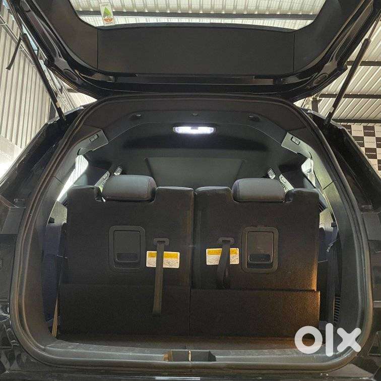 Tata Safari Adventure Plus Dark Edition At, 2025, Diesel