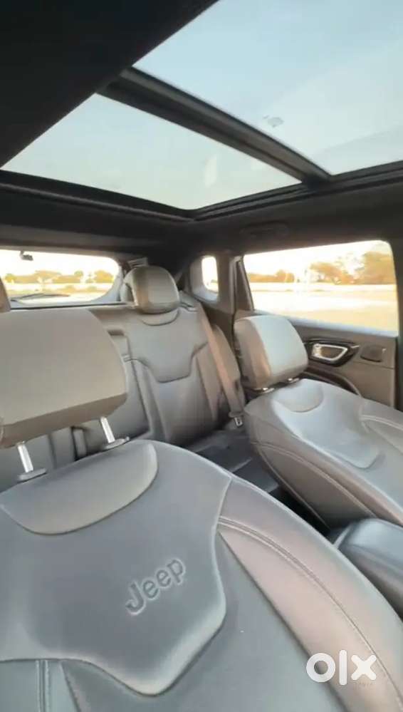 Jeep Compass Top Model