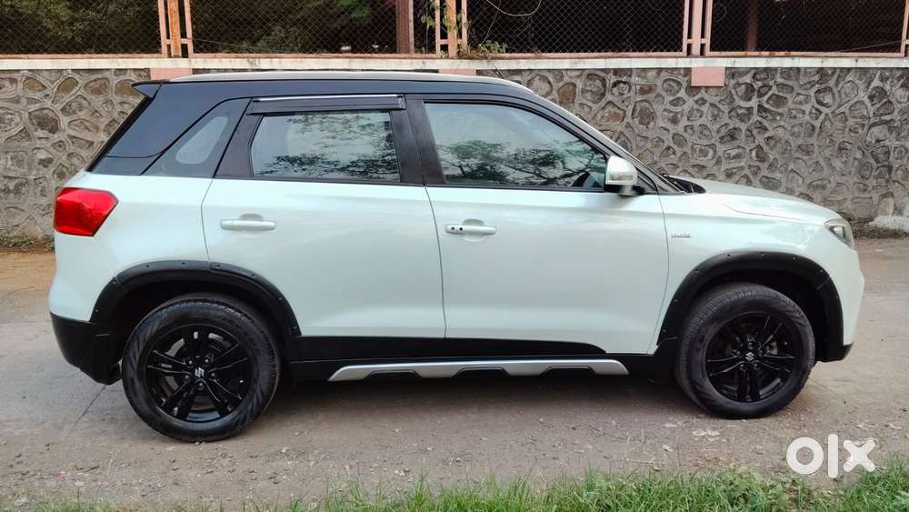 Maruti Suzuki Vitara Brezza Zdi Plus Amt Dual Tone, 2018, Diesel
