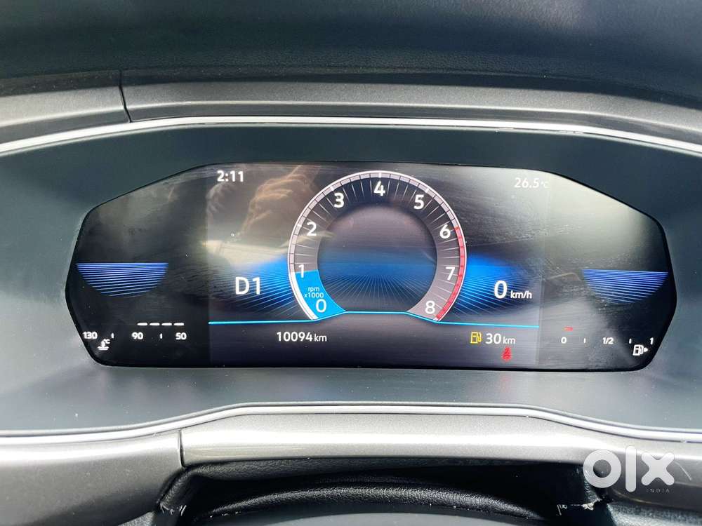 Volkswagen Taigun 1.0 Tsi Topline At, 2023, Petrol