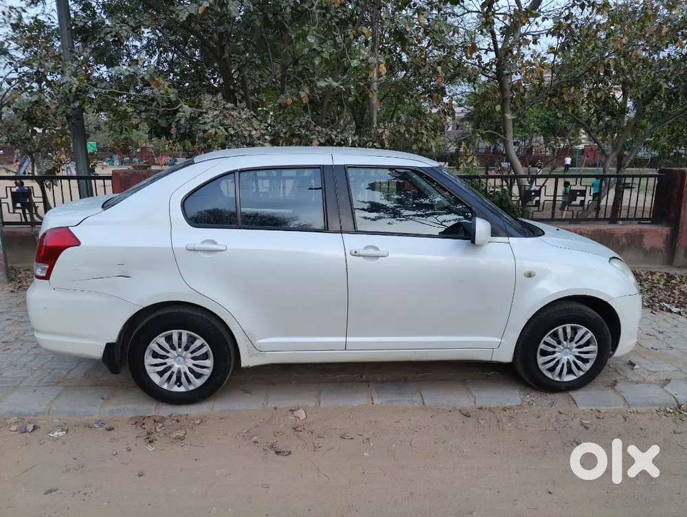 Maruti Suzuki Dzire 2011 Petrol 158500 Km Driven