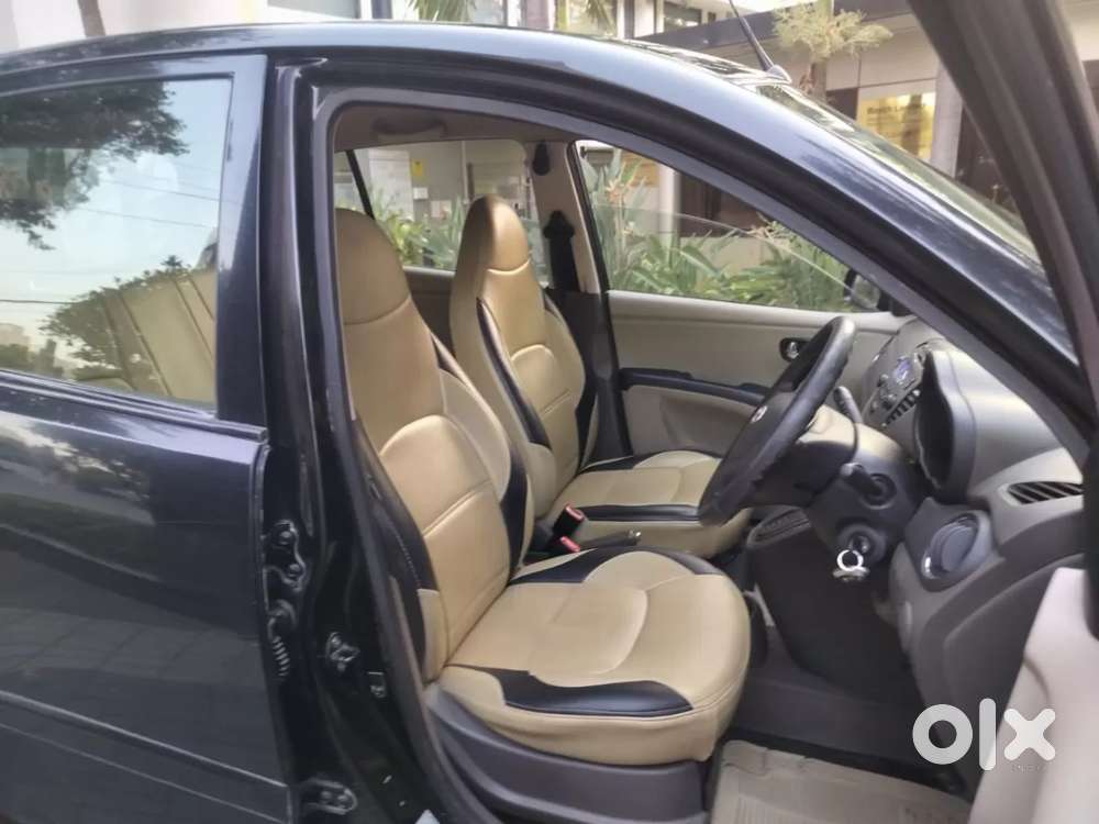 Hyundai I10 Sportz At, 2013, Petrol