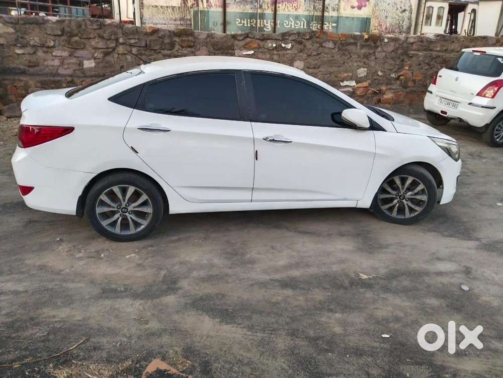 Hyundai New Verna 2015 Diesel Well Maintained