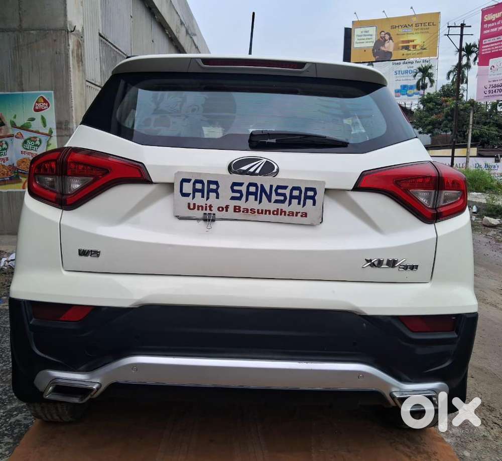 Mahindra Xuv300 W8, 2022, Petrol