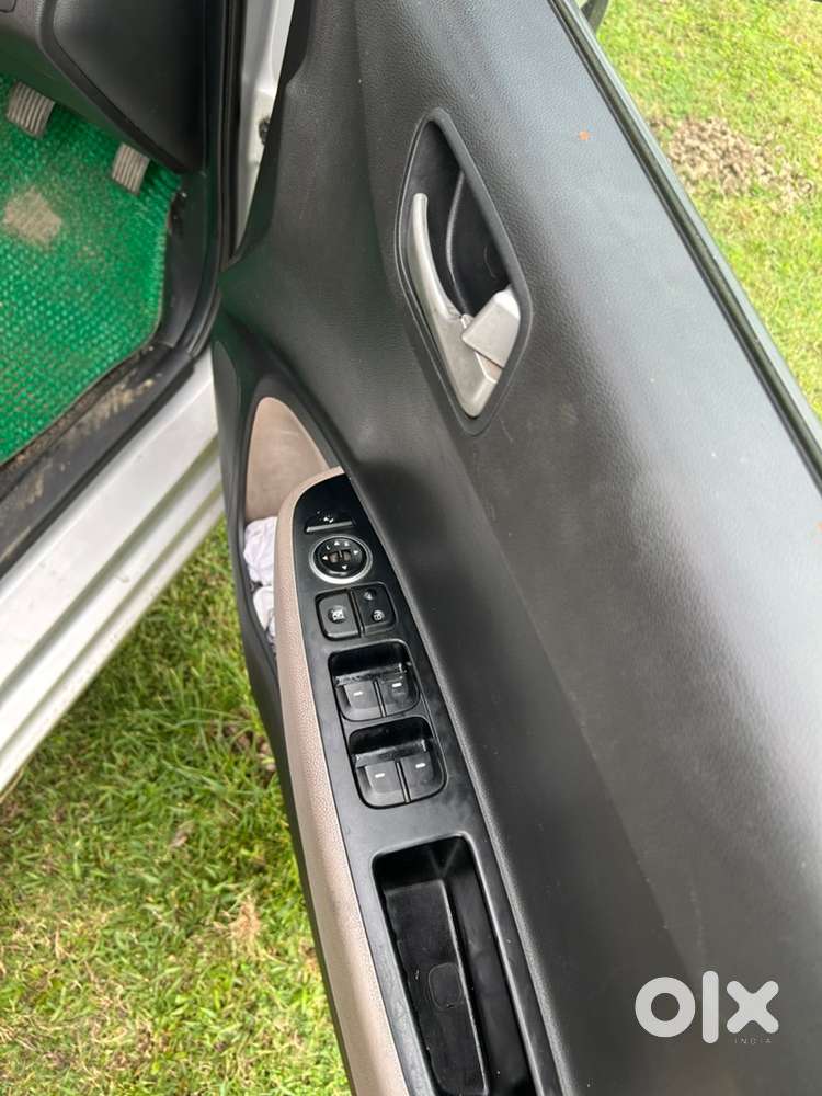 Hyundai Xcent Petrol 2014