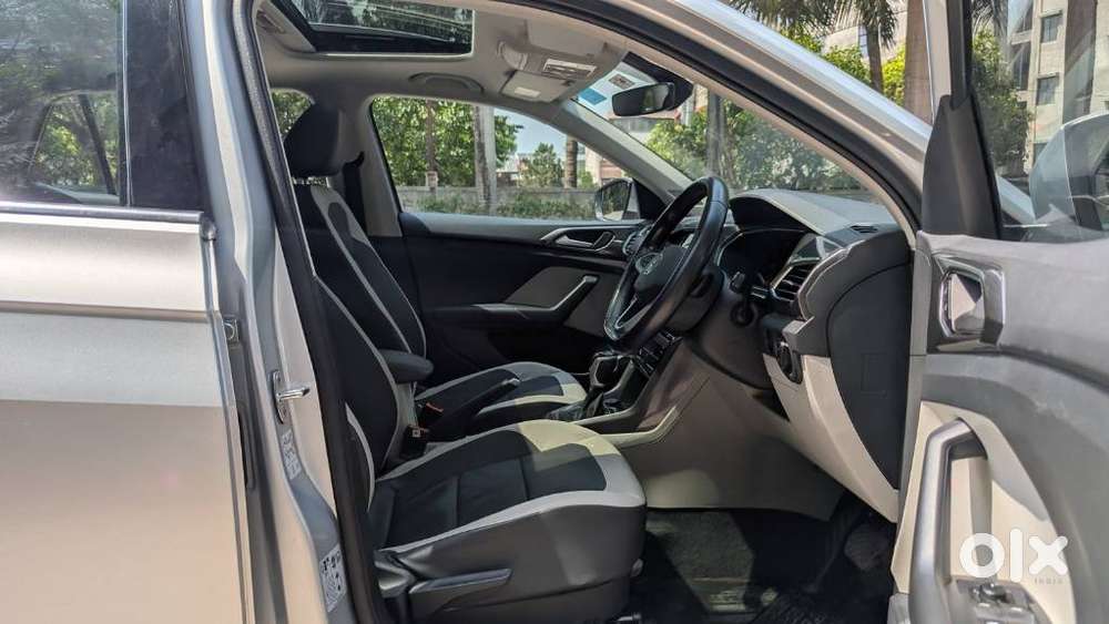 Volkswagen Taigun 1.0 Tsi Topline At, 2022, Petrol