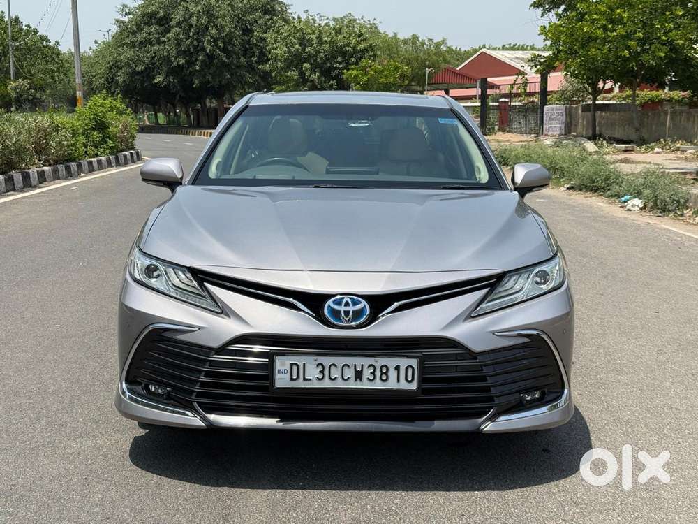 Toyota Camry Hybrid, 2022, Petrol
