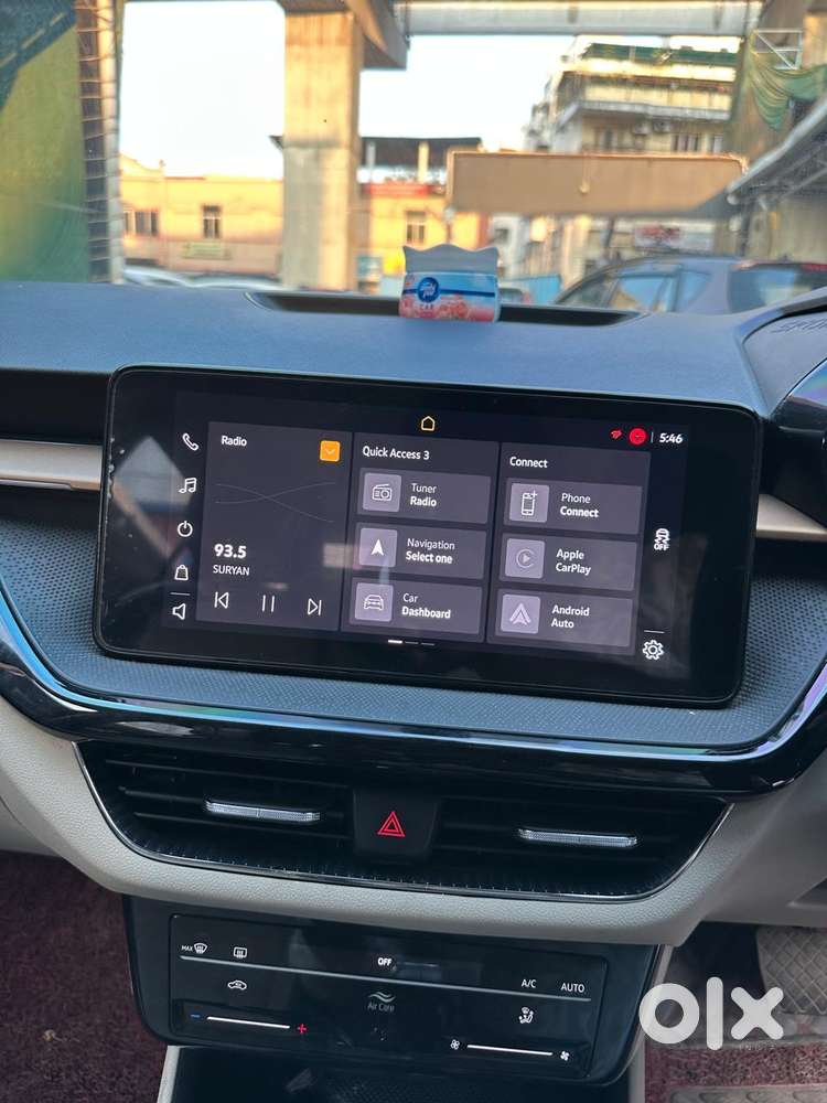 Skoda Slavia 1.0 Tsi Style, 2022, Petrol