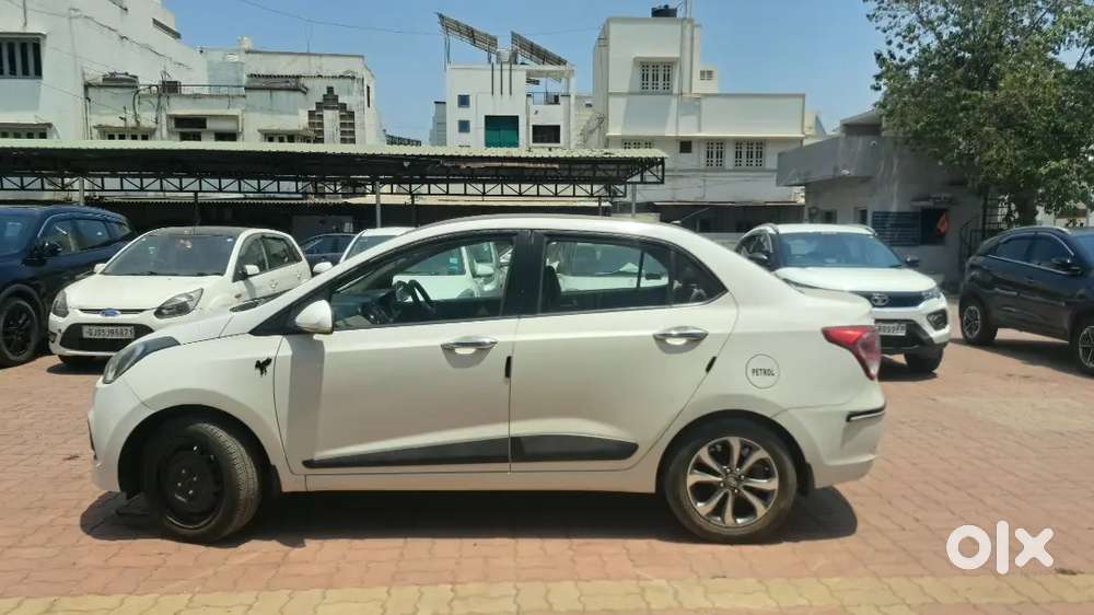 Hyundai Xcent Petrol Manual 2016