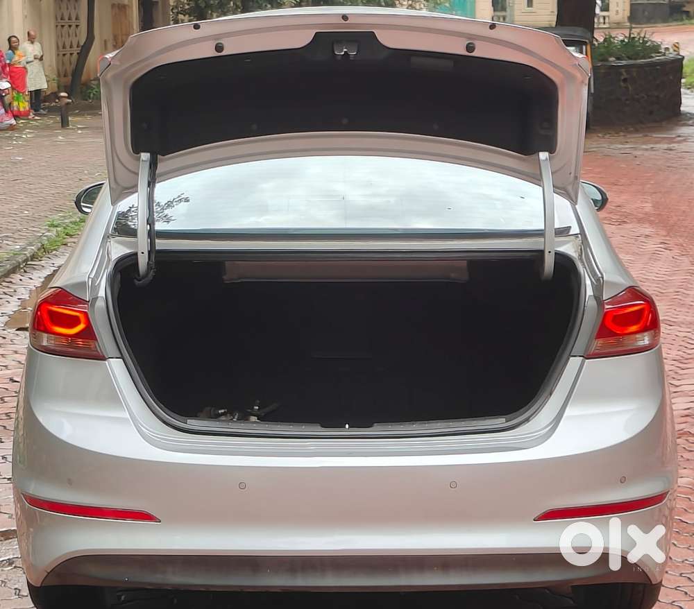 Hyundai Elantra 1.6 Sx Option, 2017, Petrol