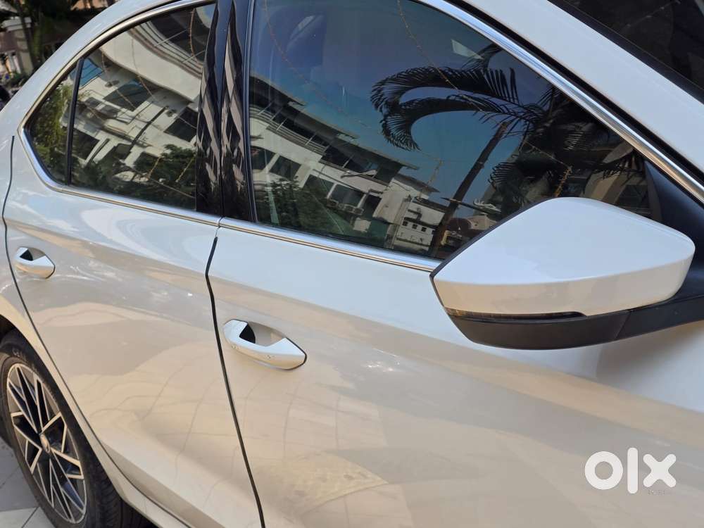 Skoda Octavia 2.0 L K Tsi At, 2021, Petrol