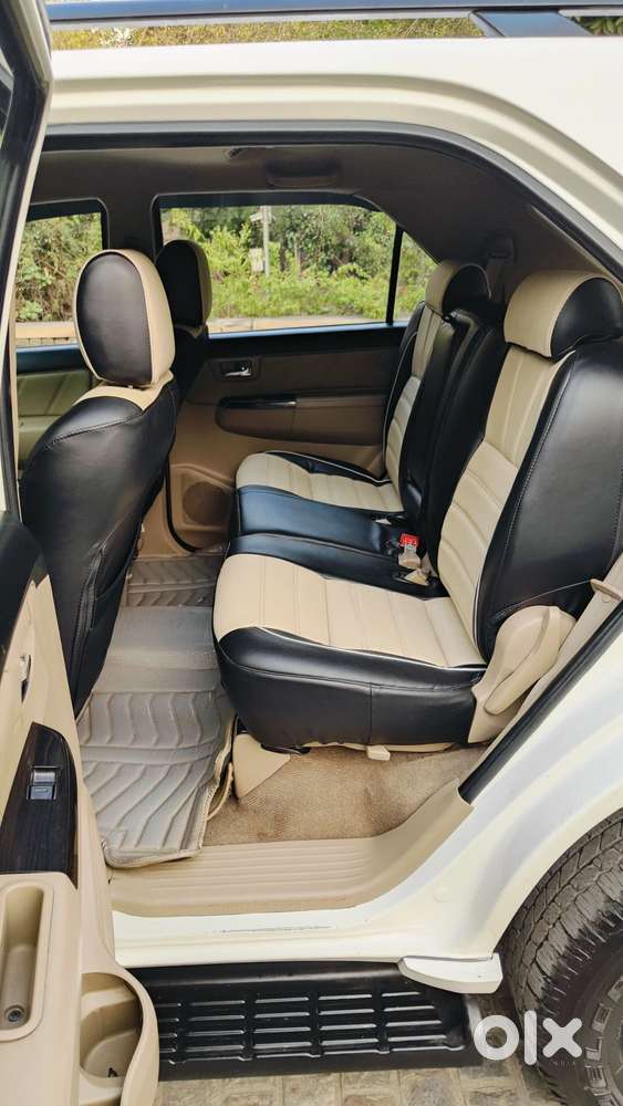 Toyota Fortuner 2011-2016 4x2 Manual, 2016, Diesel