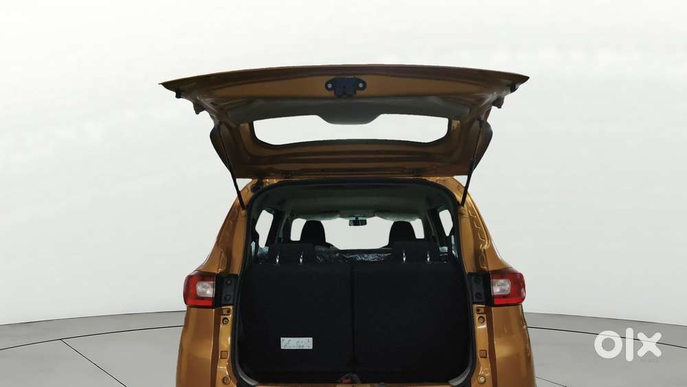 Renault Triber Rxl, 2021, Petrol