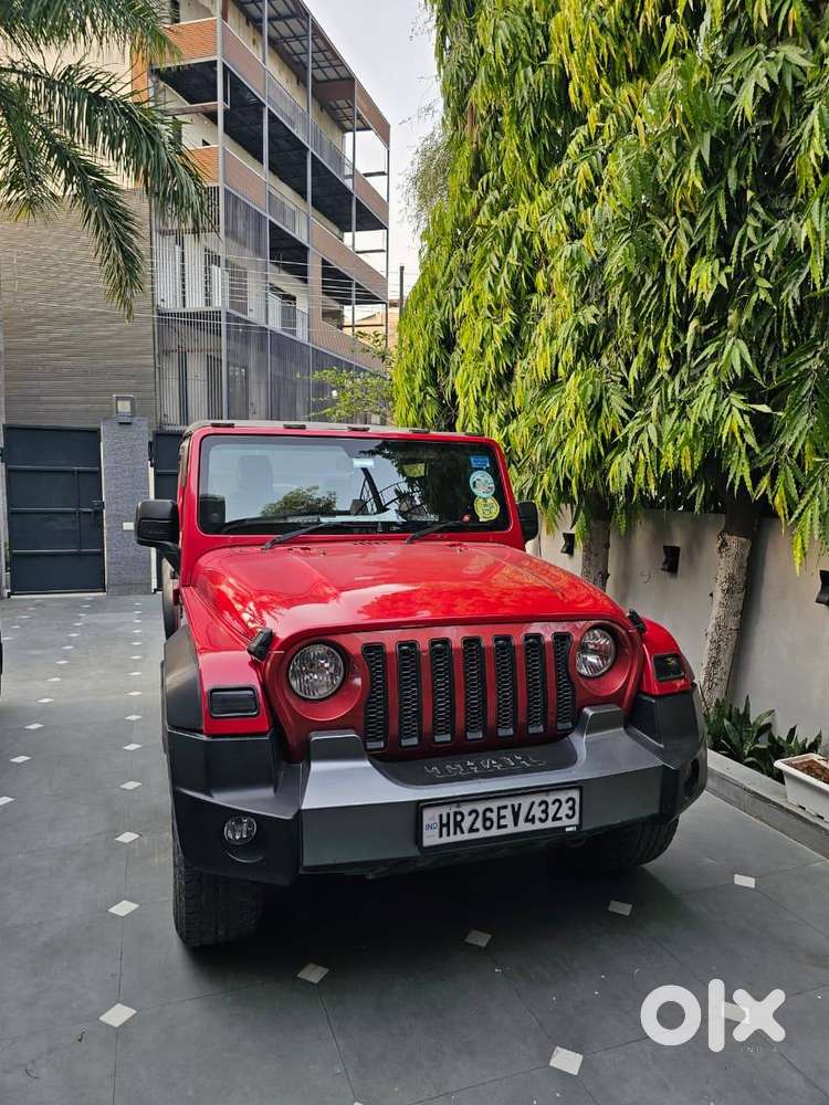 Thar Petrol At,4x4 (with Mld),convertible Soft Top