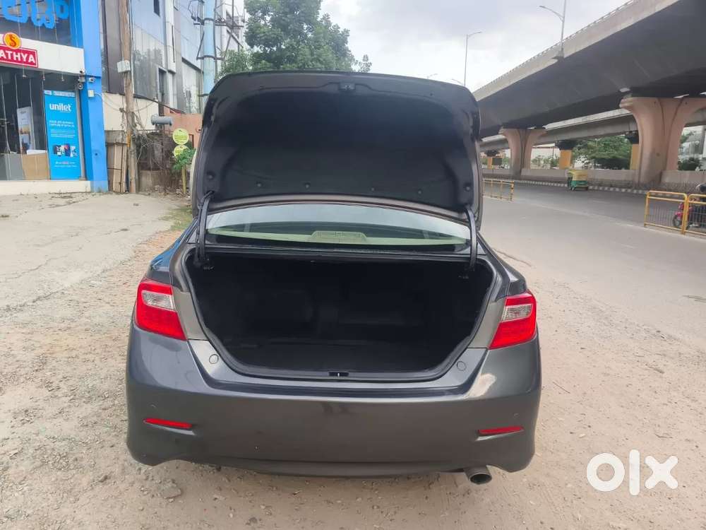 Toyota Camry Hybrid, 2014, Petrol