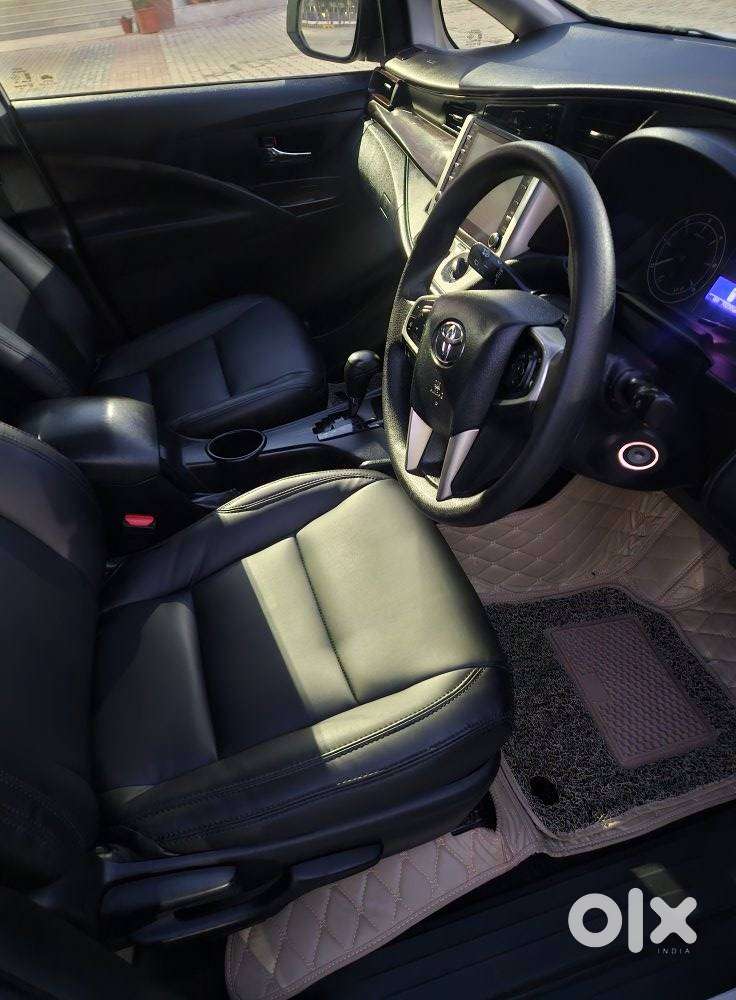 Toyota Innova Crysta