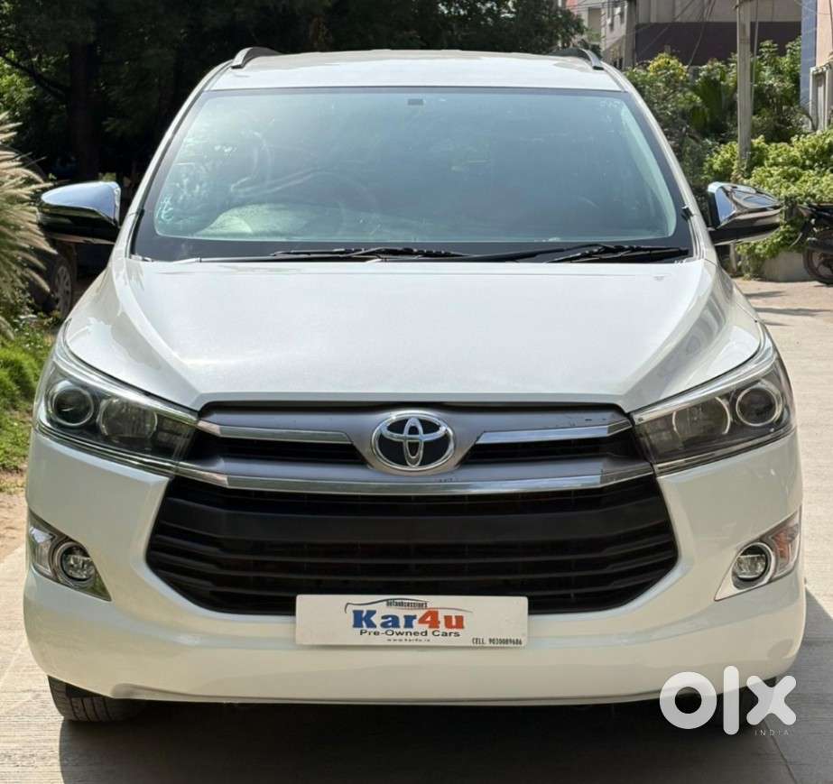Toyota Innova Crysta 2.4 V 8 Str, 2020, Diesel