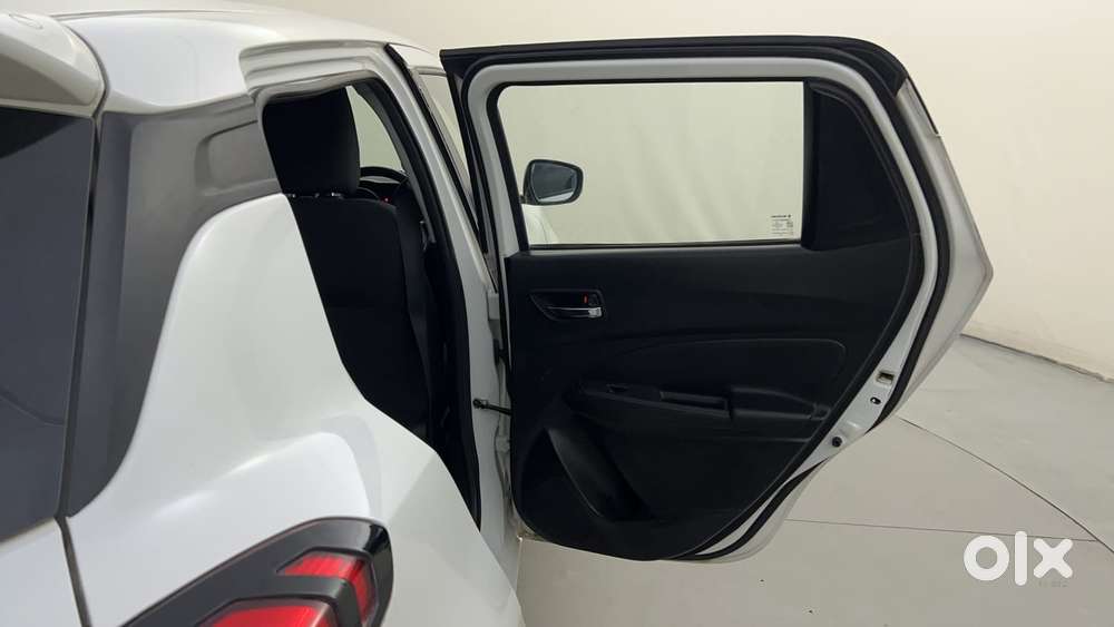 Maruti Suzuki Swift Amt Zxi, 2019, Petrol