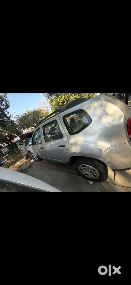 Renault Duster 2013 Diesel 79850 Km Driven