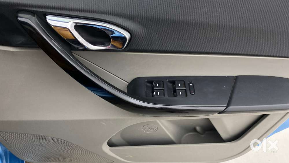 Tata Tiago 1.2 Revotron Xz, 2016, Petrol