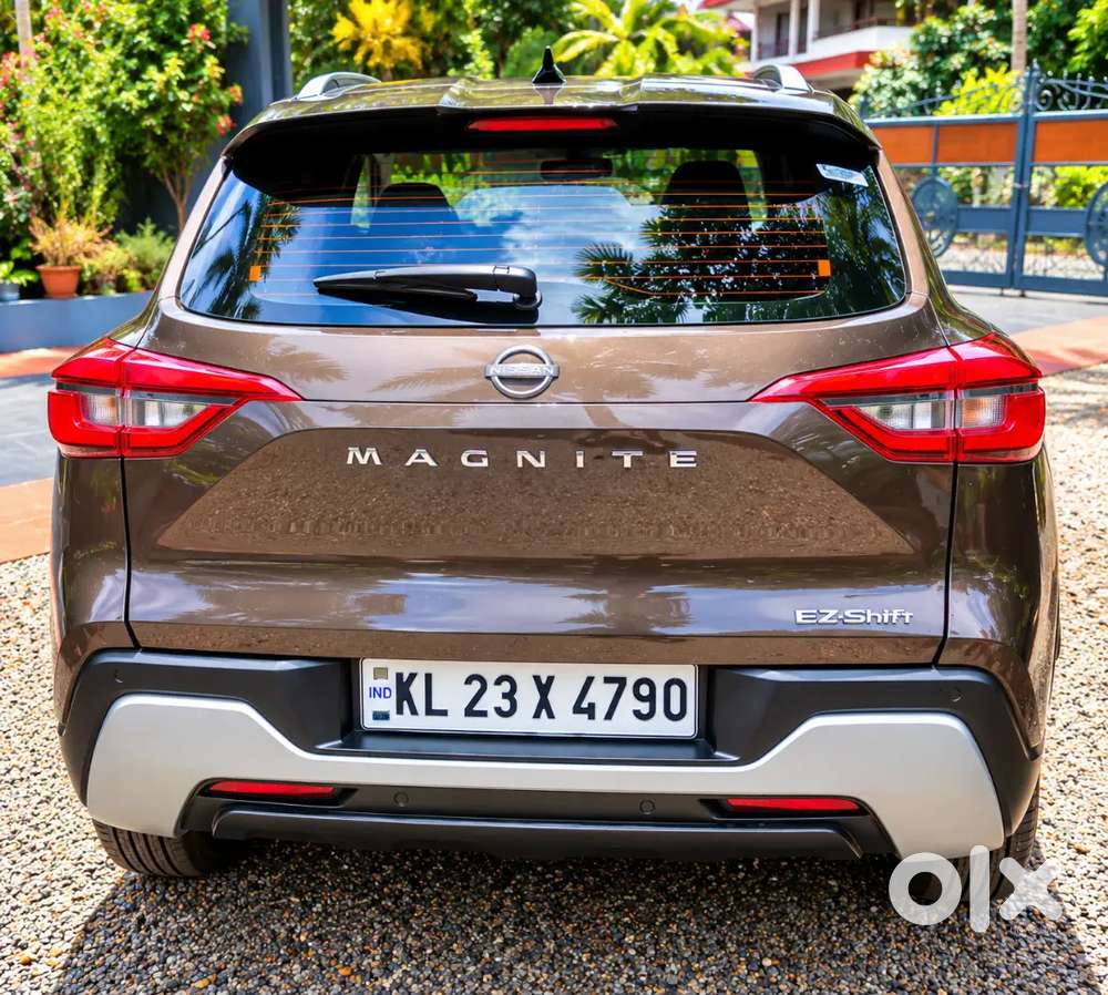 Nissan Magnite 1.0 Xe Petrol 2024