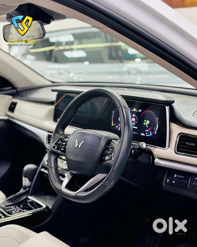 Mahindra Xuv700 Ax7l 6 Str At, 2024, Diesel