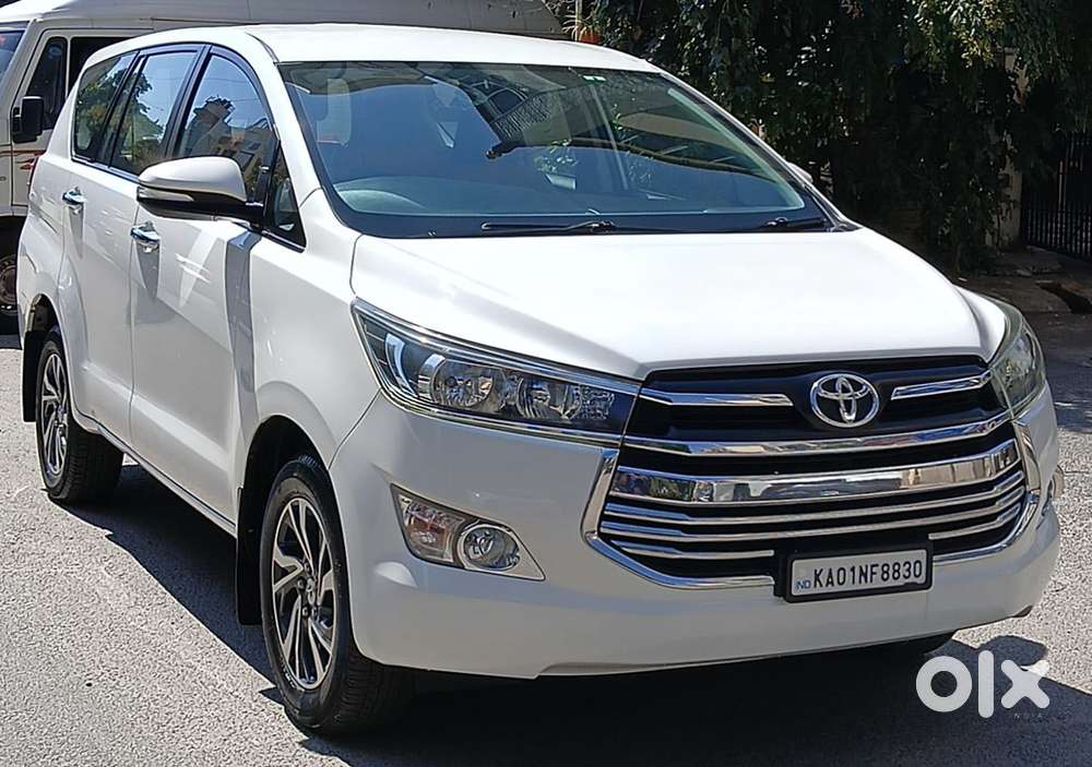 Toyota Innova Crysta 2.4 G Mt, 2016, Diesel