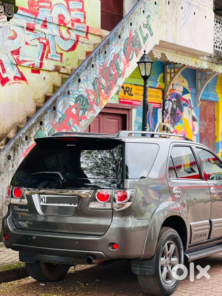 Toyota Fortuner Diesel 2010 Year