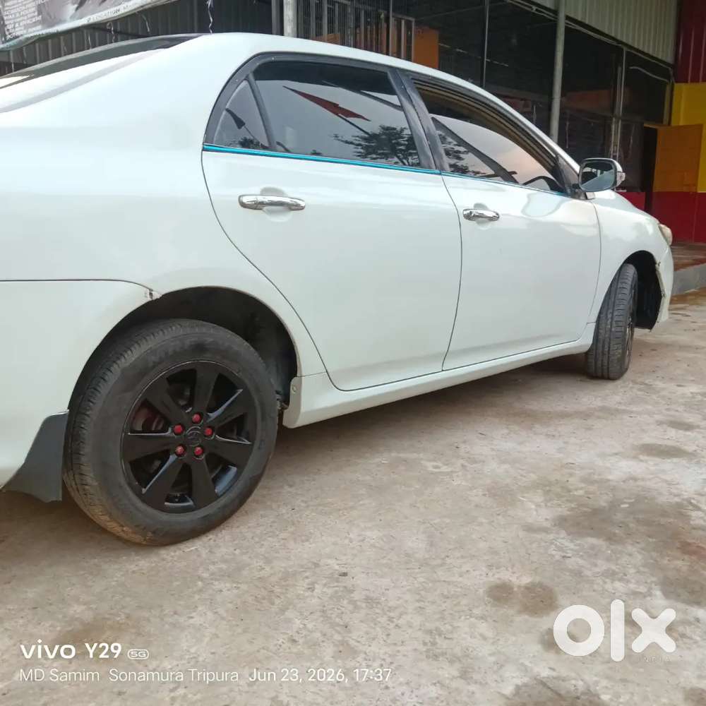 Toyota Corolla Altis 2013 Petrol 80500 Km Driven