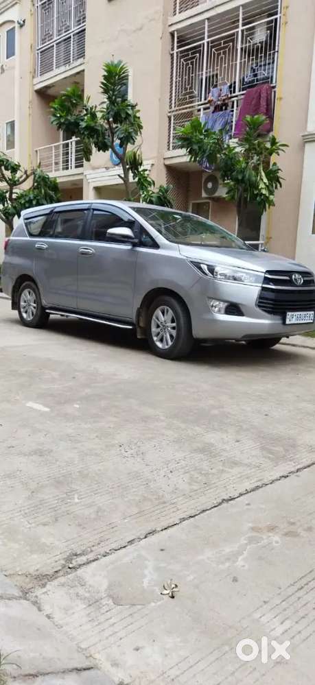Toyota Innova Crysta 2018 Diesel Well Maintained
