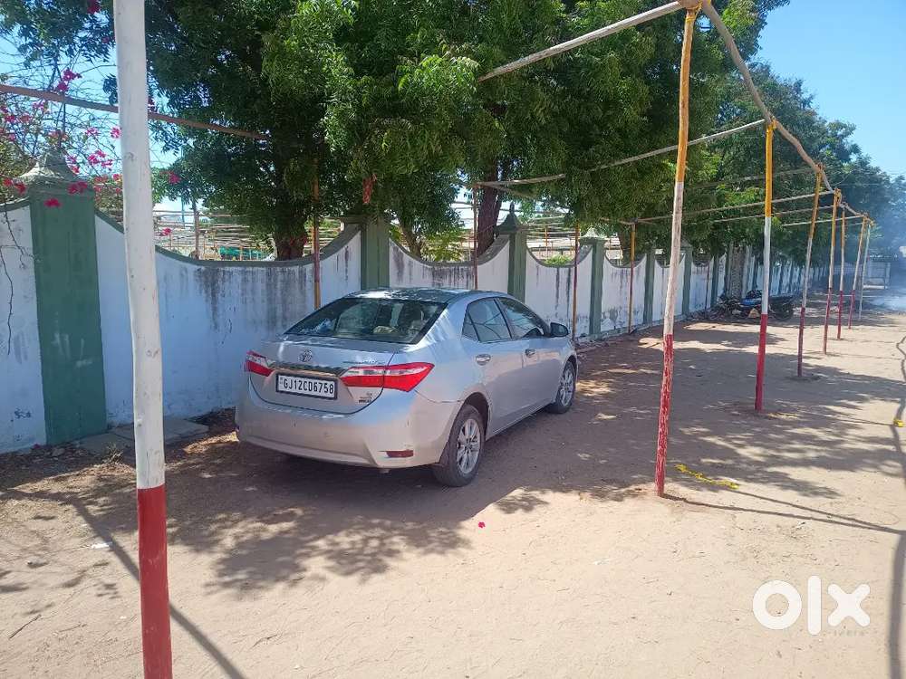Toyota Corolla Altis 2014
