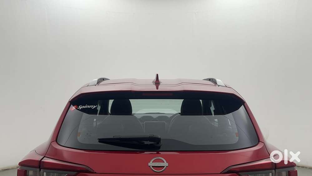 Nissan Magnite 1.0 Xv Premium, 2023, Petrol