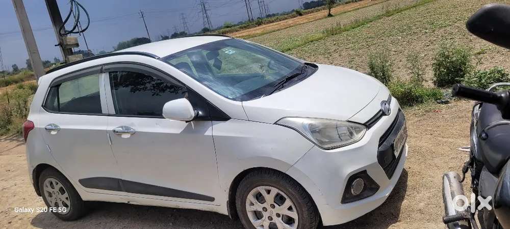 Hyundai Grand I10 Prime 2015 Diesel 85900 Km Driven