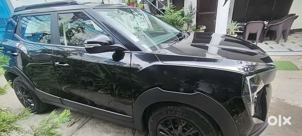 Mahindra 3xo Revx M Model 2026 Petrol 8000 Km Driven Black Dual Tone