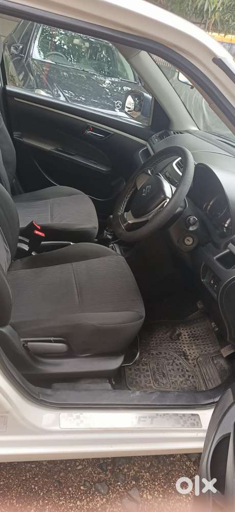 Maruti Suzuki Swift Vxi + Manual, 2015, Cng & Hybrids