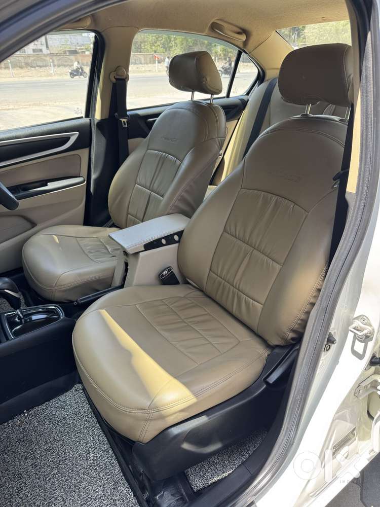 Honda Amaze Vx 1.2 Petrol Cvt, 2022, Petrol