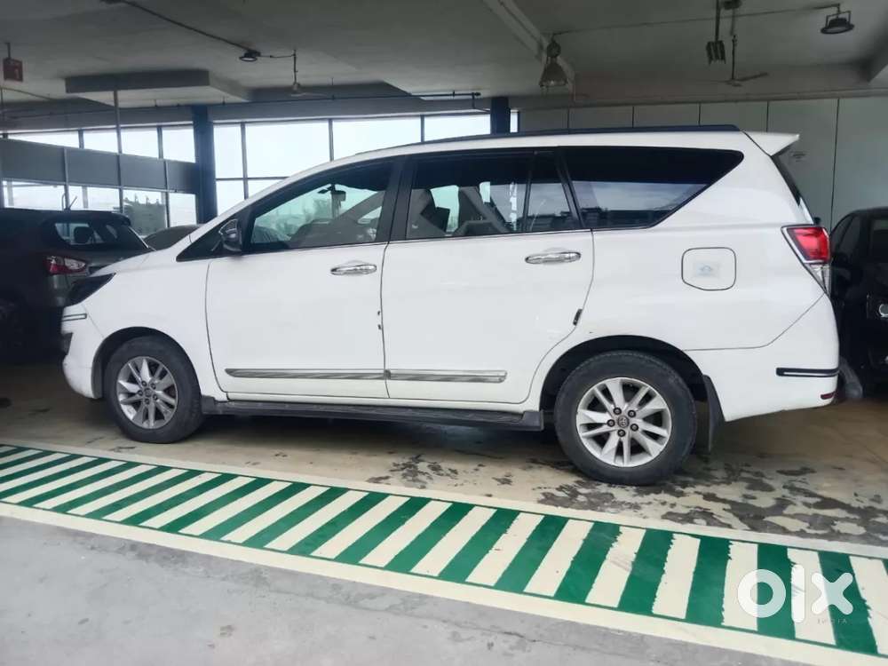 Toyota Innova Crysta 2.4 V 7 Str, 2019, Diesel