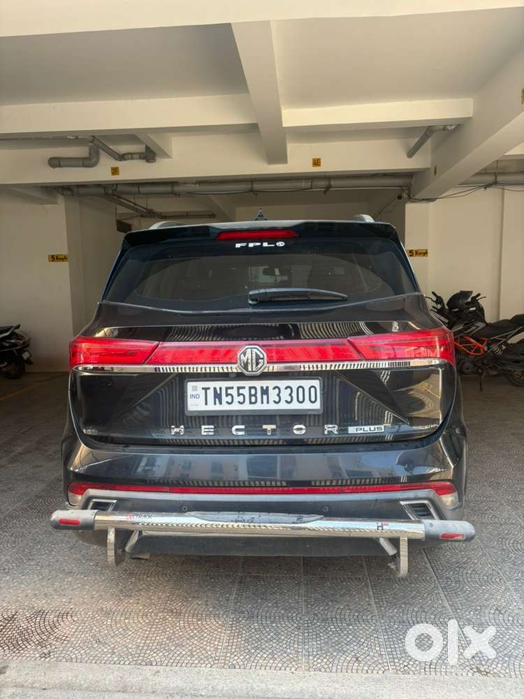 2023 Mg Hector Plus Petrol Automatic Top End