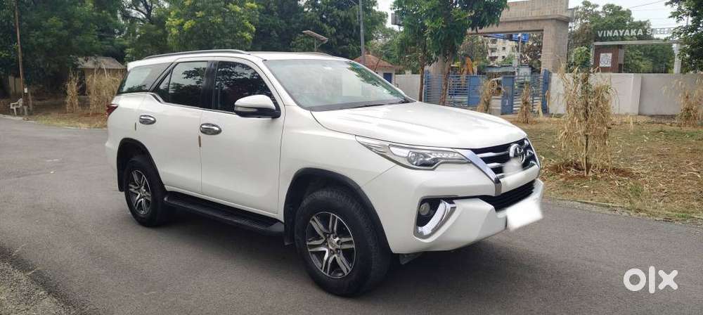 Toyota Fortuner 4x2 At 2.8 Diesel, 2017, Diesel