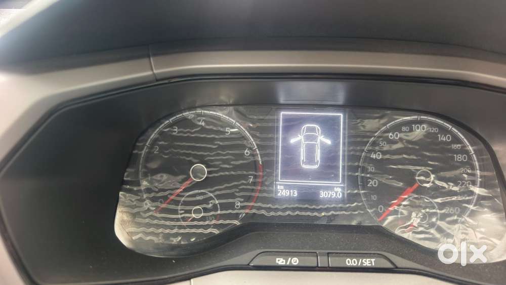 Volkswagen Taigun 1.0 Tsi Highline At, 2024, Petrol