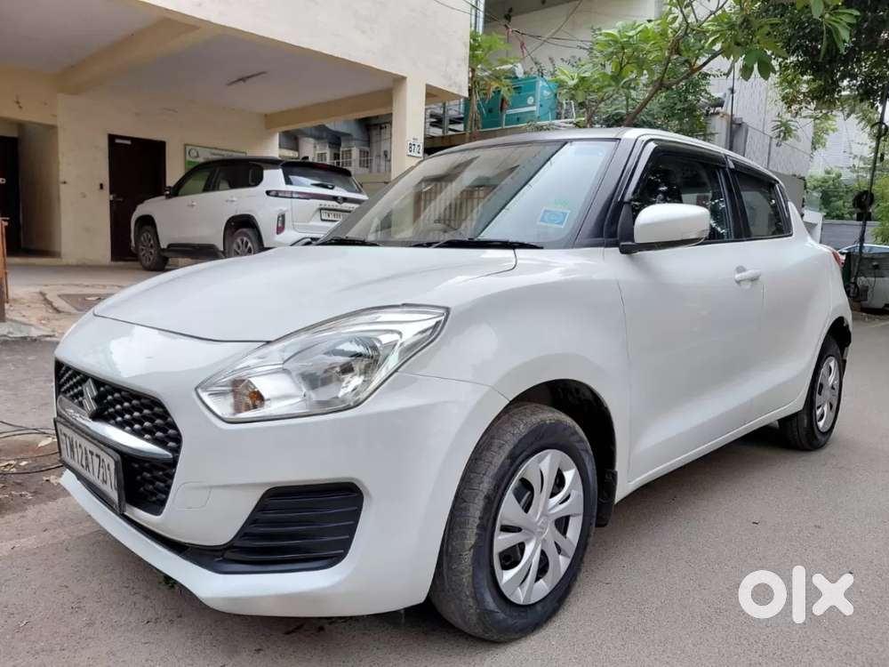 Maruti Suzuki Swift Vxi, 2022, Petrol