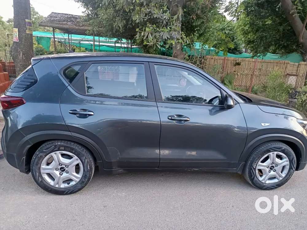 Kia Sonet Petrol Manual 2022 Variant Htk