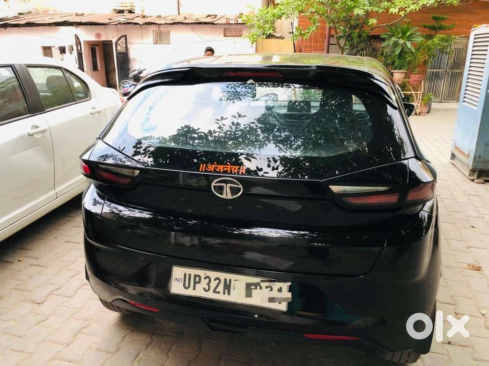 Tata Altroz Petrol 2022