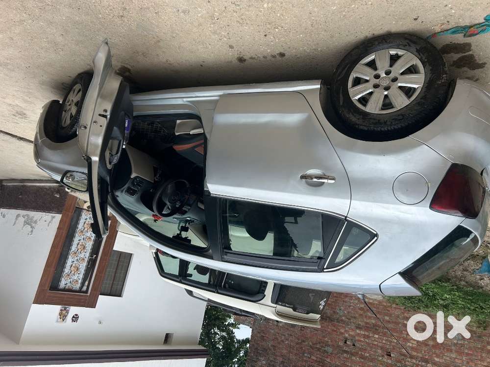 Volkswagen Polo 2011 Year