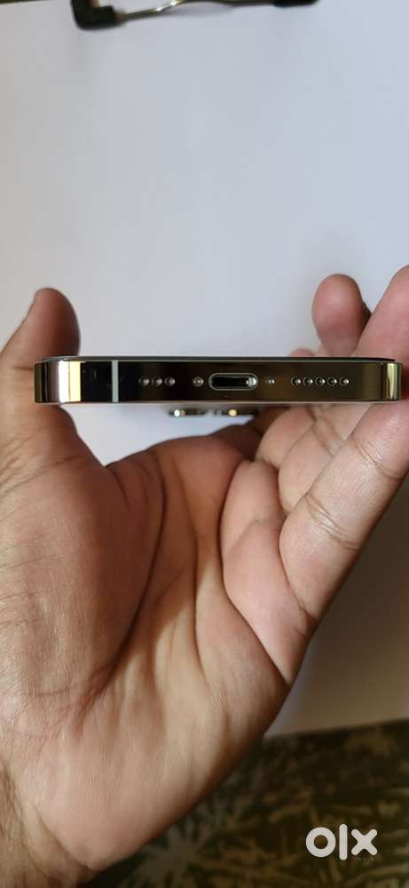 Apple iphone 13pro 128GB Silver Face ID Superb Condition 43000