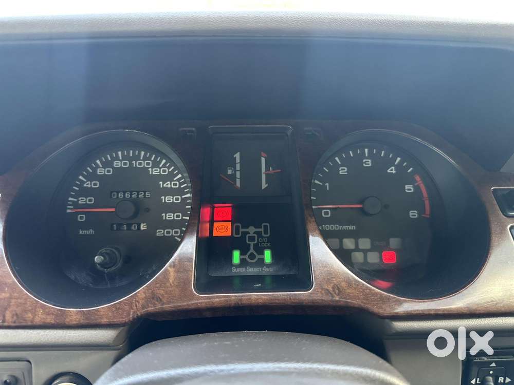 Mitsubishi Pajero Sfx 4x4, 2010, Diesel