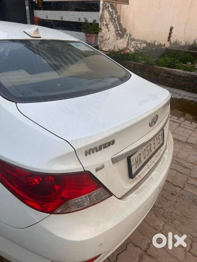 Hyundai Verna 2012 Diesel 20000 Km Driven