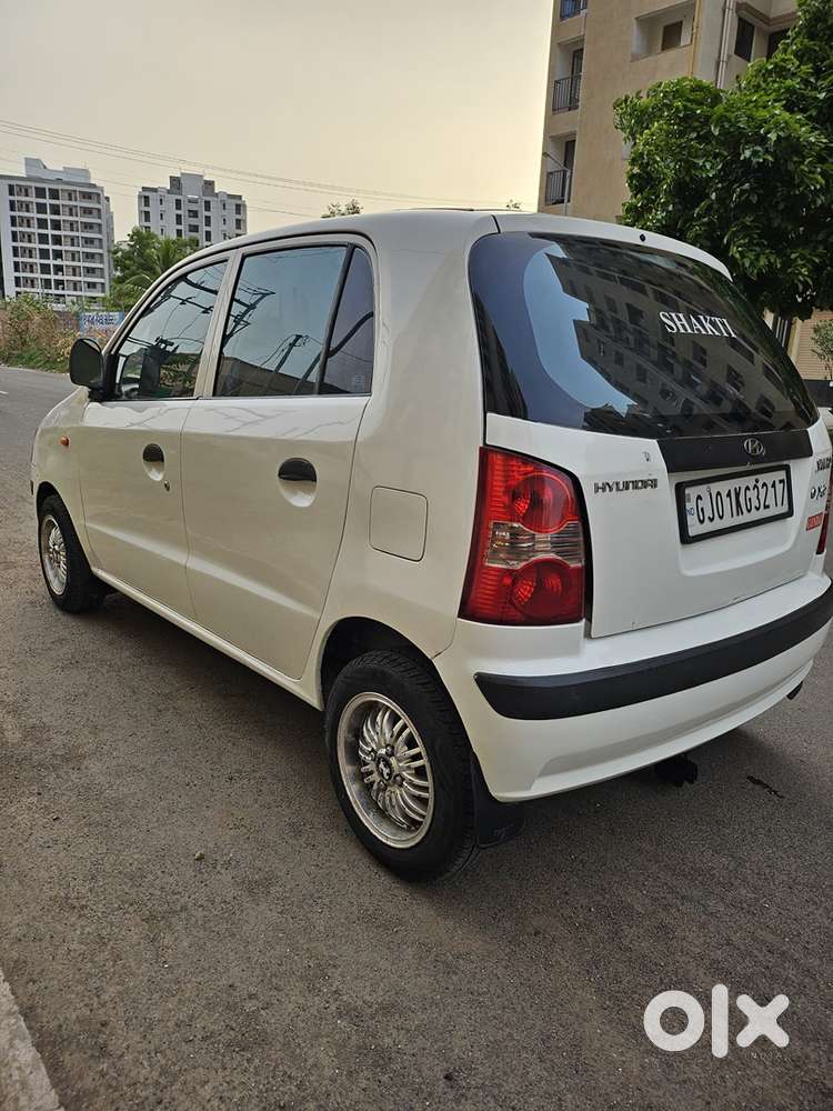 Hyundai Santro Cng Le 2011