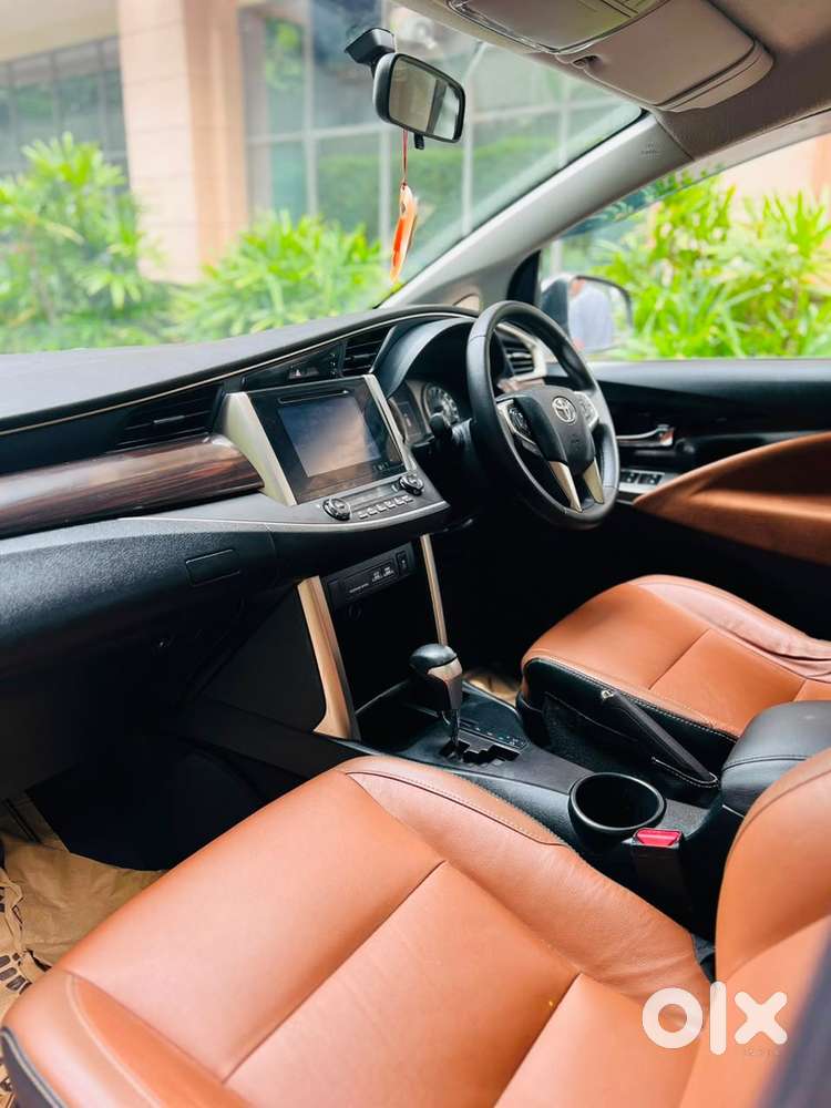 Toyota Innova Crysta Diesel 2018