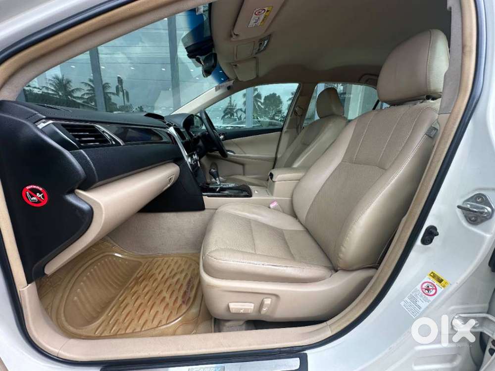 Toyota Camry Hybrid, 2014, Petrol